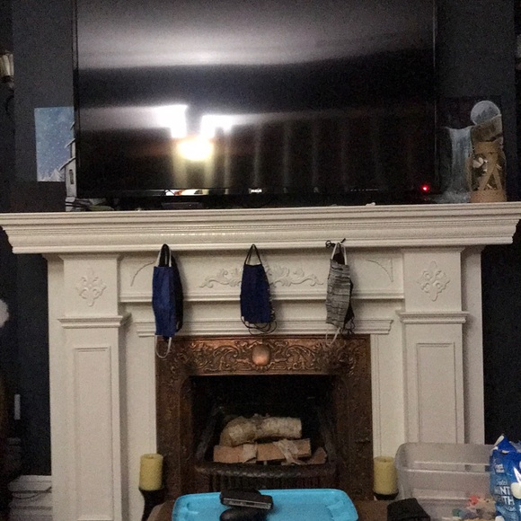 Meet your Posher, Lisa - Picture 1 of 1